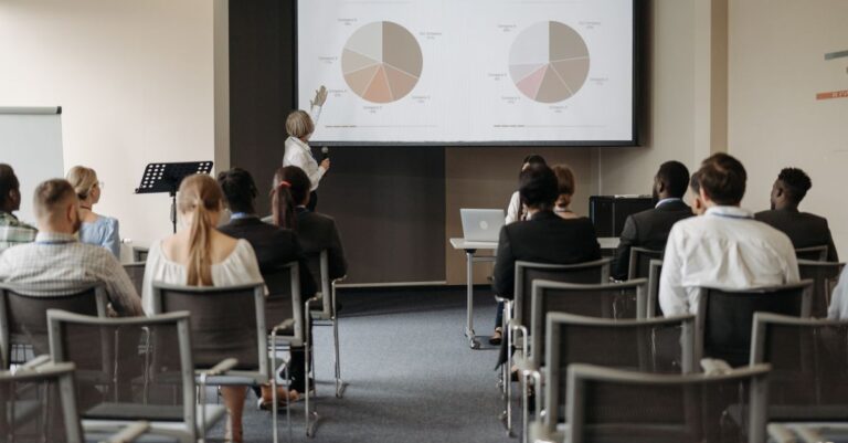 Segmentare audiențe ML: 5 pași care reduc costul per lead
